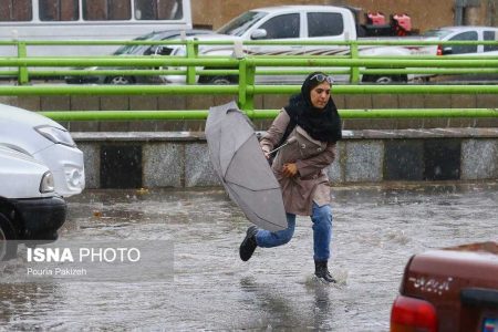 آماده‌باش برای باد و باران شدید در اکثر استان‌های کشور/ هشدارهایی که باید جدی گرفته شود