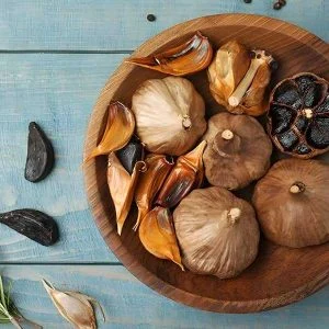 خواص سیر سیاه دکتر بیز برای لاغری