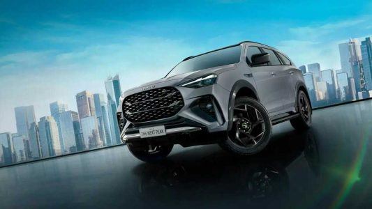 با دو میلیارد تومان SUV رقیب تویوتا را خریداری کنید/عکس